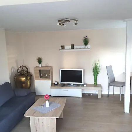 Ferienwohnung, *